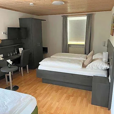 Am Ludwigskanal * Wendelstein